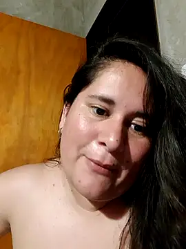 Clara_Arg live sex cam