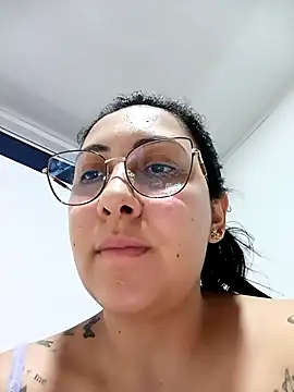 You-kitty2025 live sex cam