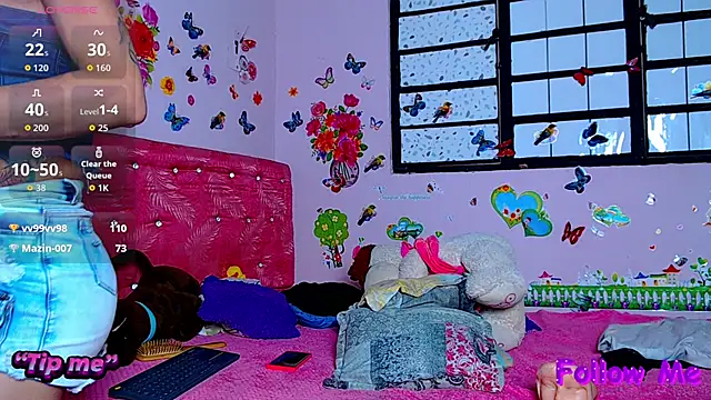 DaslyTsRoze live sex cam