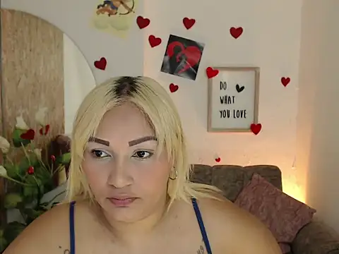 laleska_montenegro live sex cam