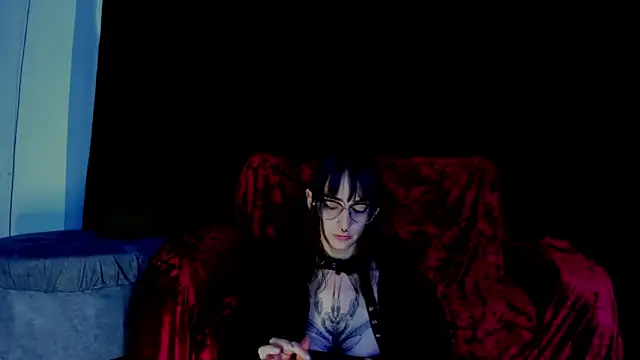 Kizzuky live sex cam