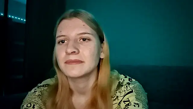 LynteriLain live sex cam