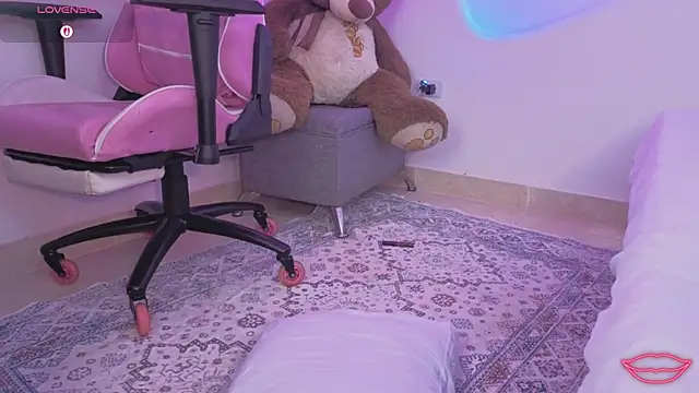 ashlyrey-1 live sex cam