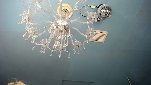 ADRIANNA_FOX live sex cam