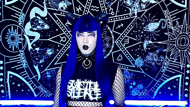 naomi_satan live sex cam