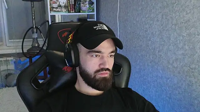 Nik_Namee live sex cam