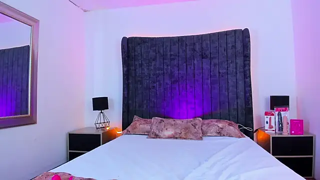 VanessaParis__ live sex cam