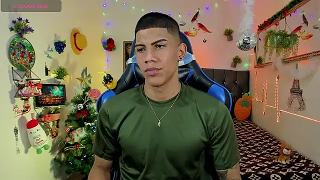 Damian_latinxxx live sex cam