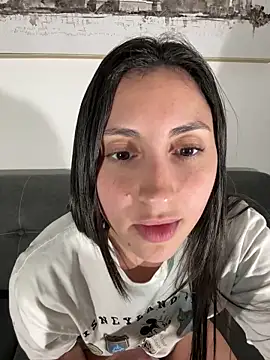 itsmiasofia live sex cam