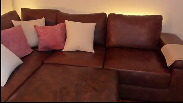 NoaLuxury live sex cam