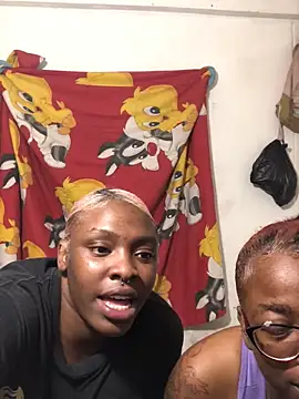 The_wickles_4443 live sex cam