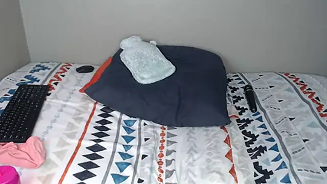 Lunalee live sex cam