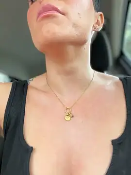 LukeLouHarvey live sex cam