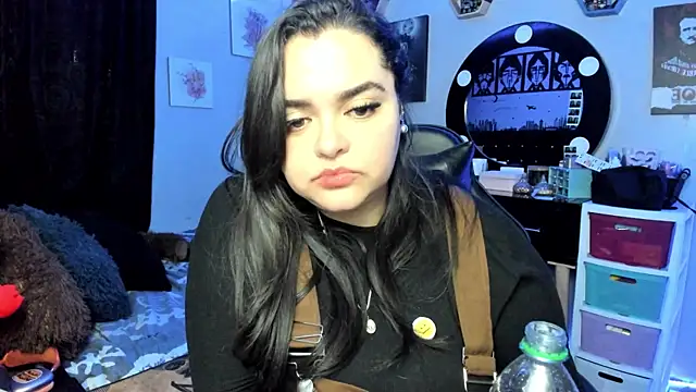 Luise_Meyrink live sex cam