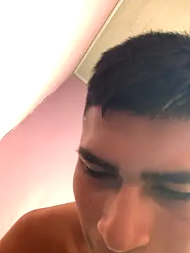 Emiliano_Reyes live sex cam