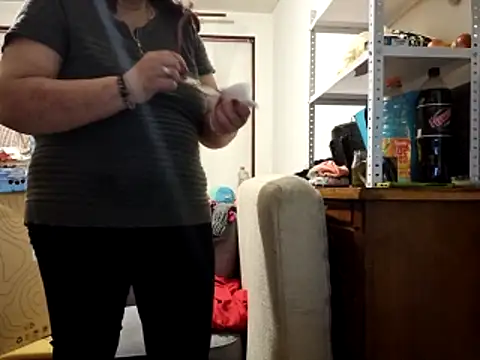 Samantha_Squirt@xh live sex cam