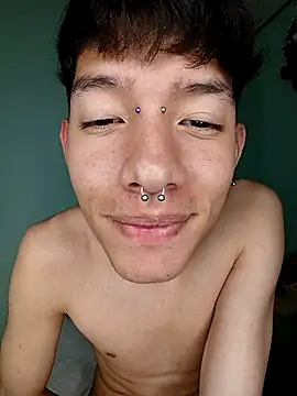 heyy_noah11 live sex cam