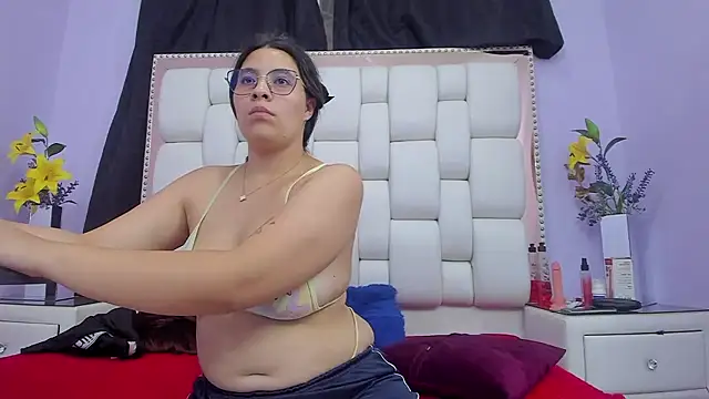 Salome_Moonn live sex cam