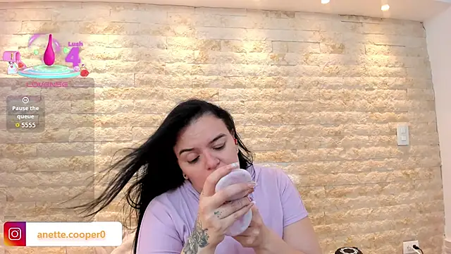 anette_cooper live sex cam
