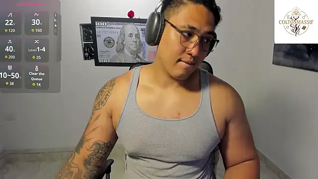 Colton_Massif live sex cam