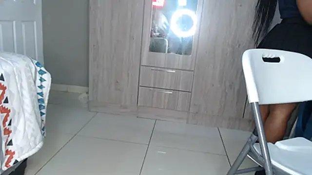 Lunalee live sex cam