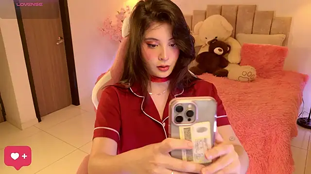 KaylaCollinsX live sex cam