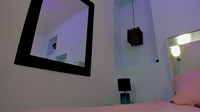 Coral_Jhones live sex cam