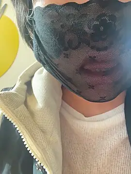 Fengbaby-555 live sex cam