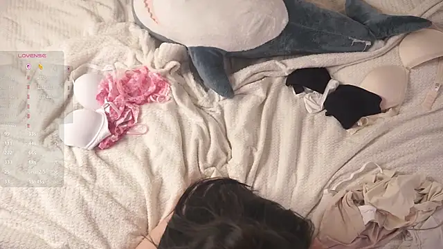 FluffKitty live sex cam