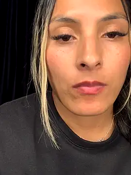 Cami_Leon2 live sex cam