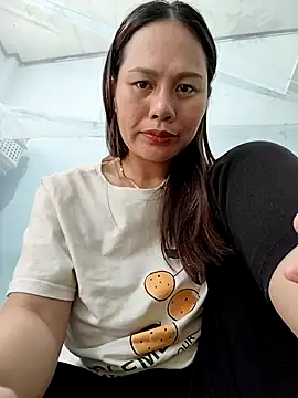 Baby-ladyass20 live sex cam