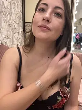 AnnaBri live sex cam