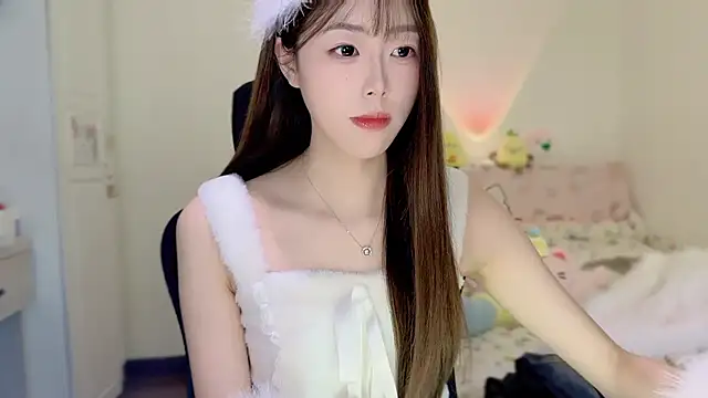 Onecutelittle live sex cam