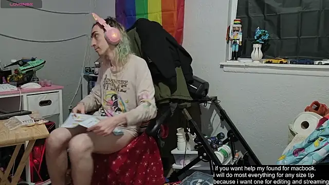 tallnerdyguy live sex cam