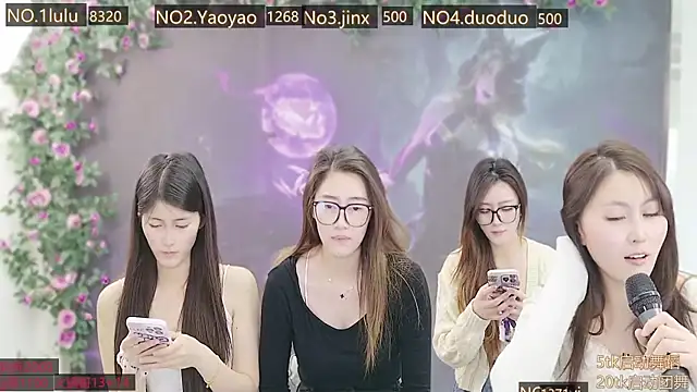 DogdogSM live sex cam