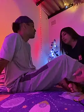 Sweett_pain live sex cam