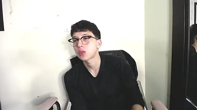 _Thomas_hot_ live sex cam