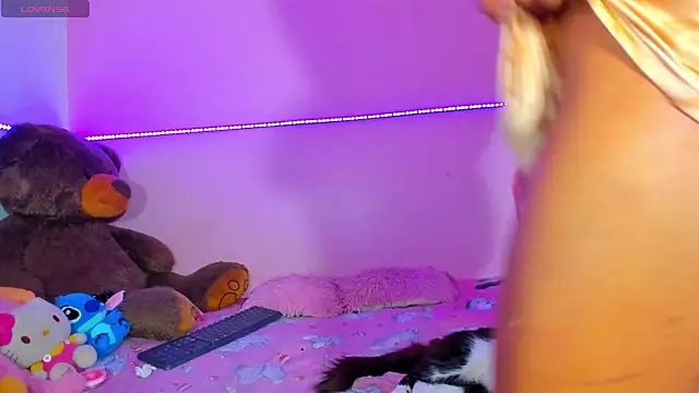 Canndy88htxx live sex cam