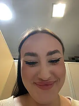 KiraSunshine live sex cam