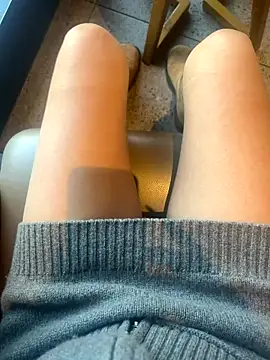 yimisun01 live sex cam