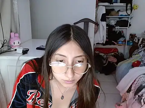 Nanylux live sex cam