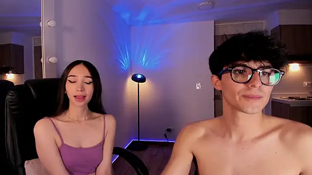 Mikeyvioleta_ live sex cam