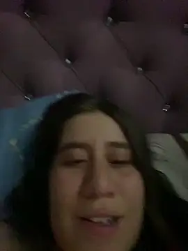 Scarlett_Noire_outdoors live sex cam