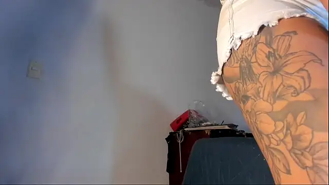 manujaramillo live sex cam