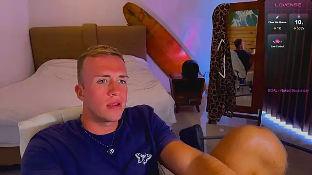 tommy_cumfinger live sex cam