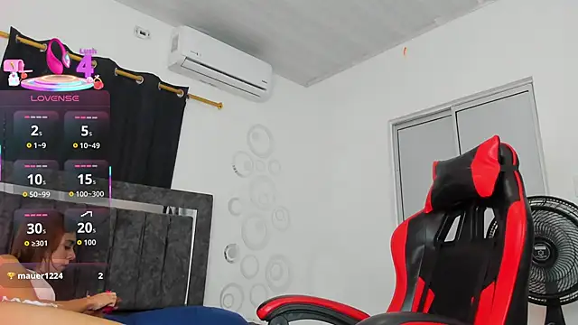 Nicol_TransGirl live sex cam