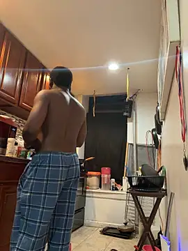 Thatyoungboy01 live sex cam