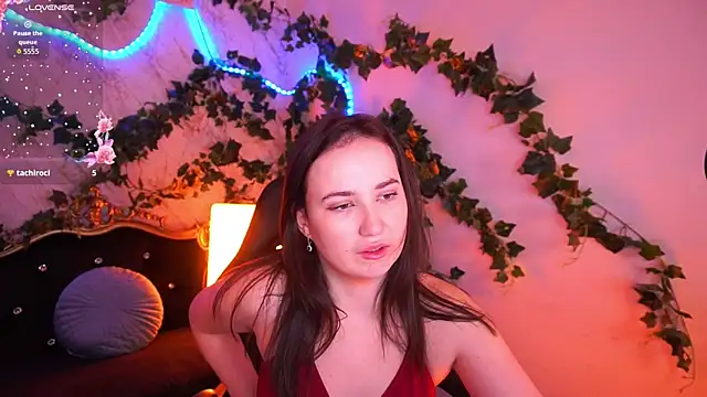 SofieBloom live sex cam