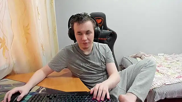 iliaskrislove live sex cam