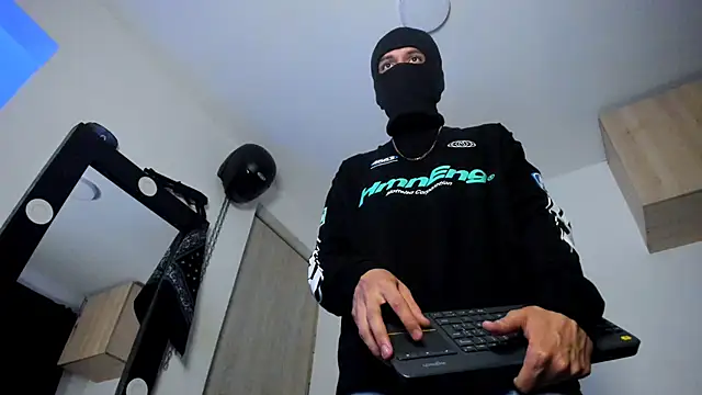 Samuel_Suarez live sex cam